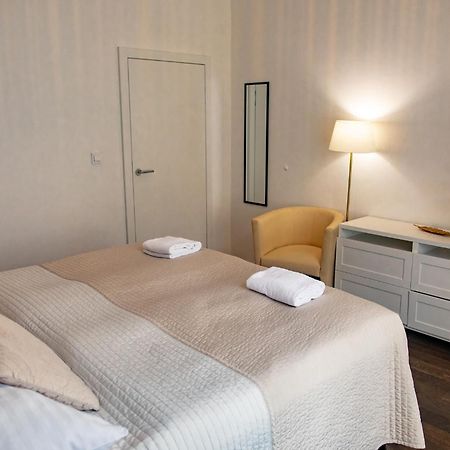 Luxury Modern Designed Oldtown Apartment ปราก ภายนอก รูปภาพ
