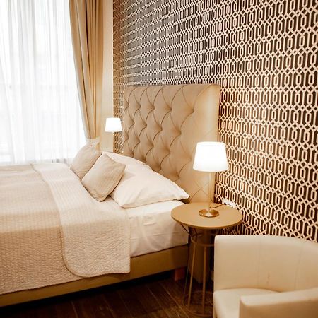 Luxury Modern Designed Oldtown Apartment ปราก ภายนอก รูปภาพ