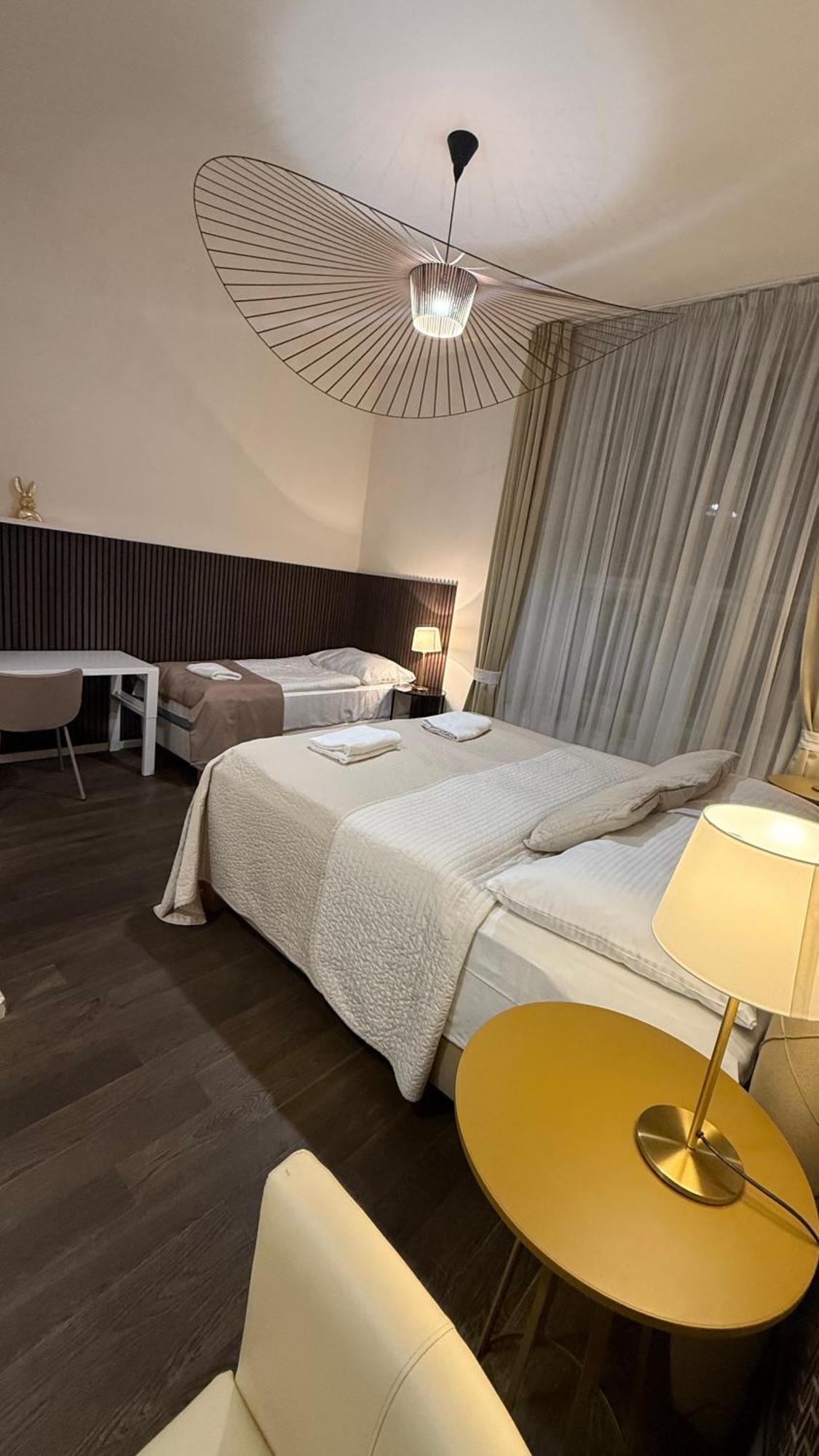 Luxury Modern Designed Oldtown Apartment ปราก ภายนอก รูปภาพ