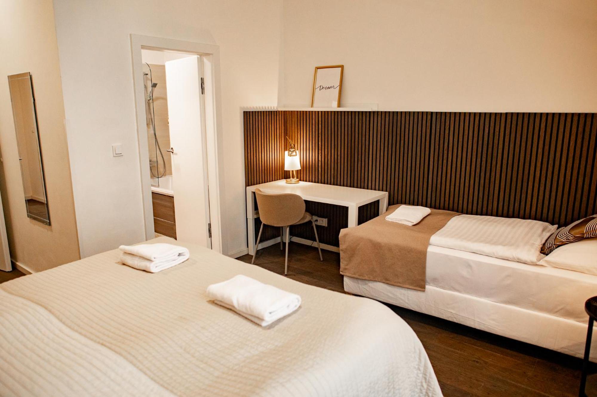 Luxury Modern Designed Oldtown Apartment ปราก ภายนอก รูปภาพ
