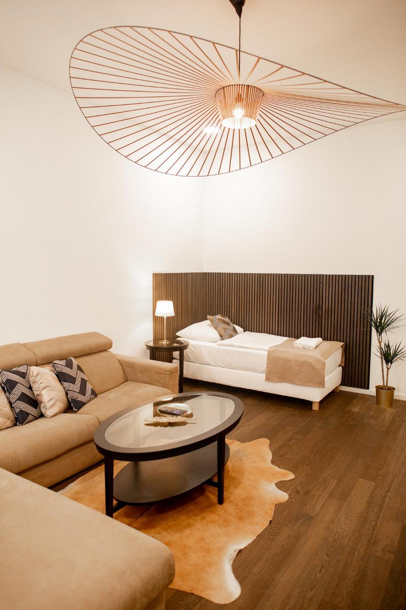 Luxury Modern Designed Oldtown Apartment ปราก ภายนอก รูปภาพ