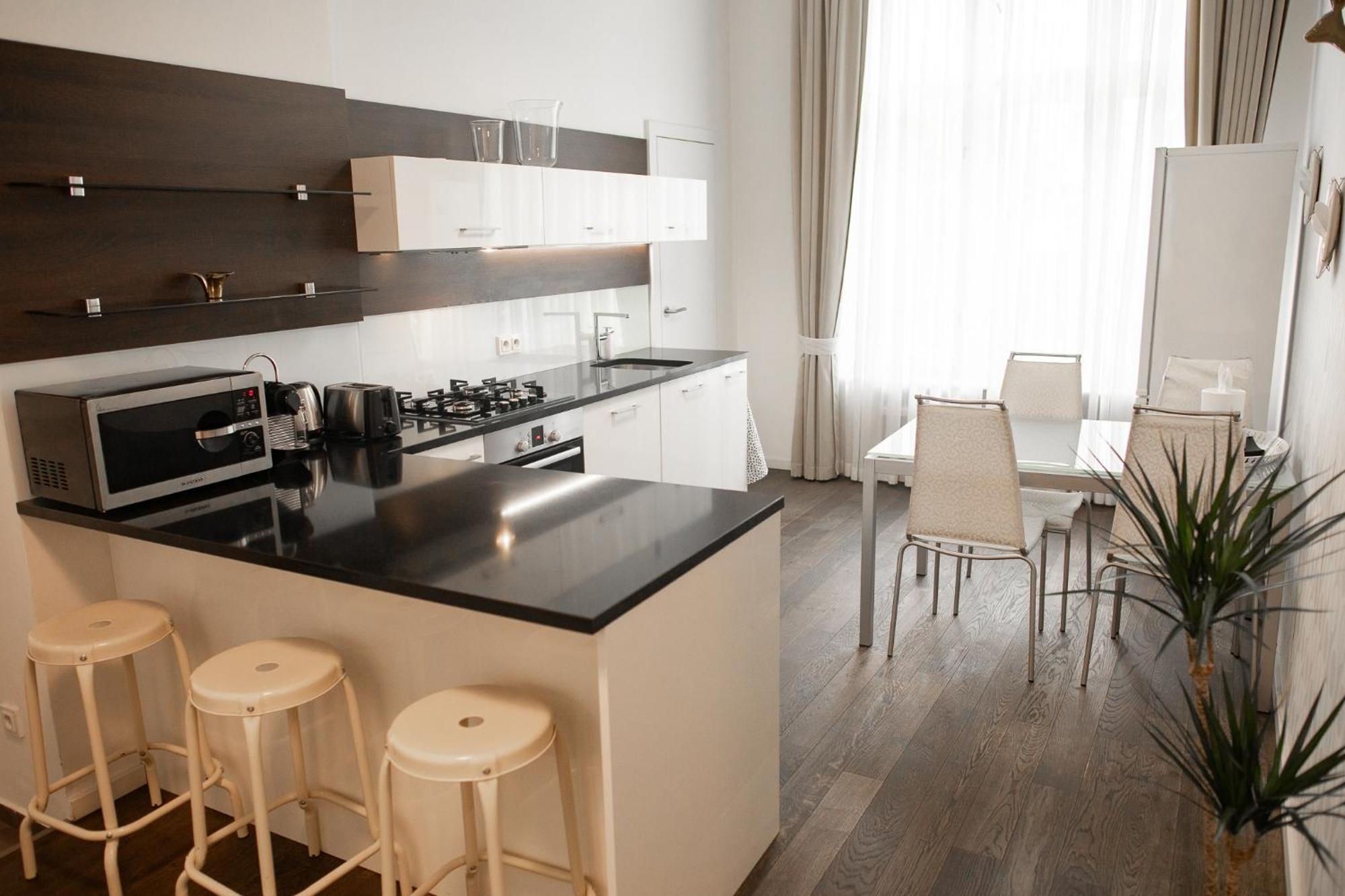Luxury Modern Designed Oldtown Apartment ปราก ภายนอก รูปภาพ