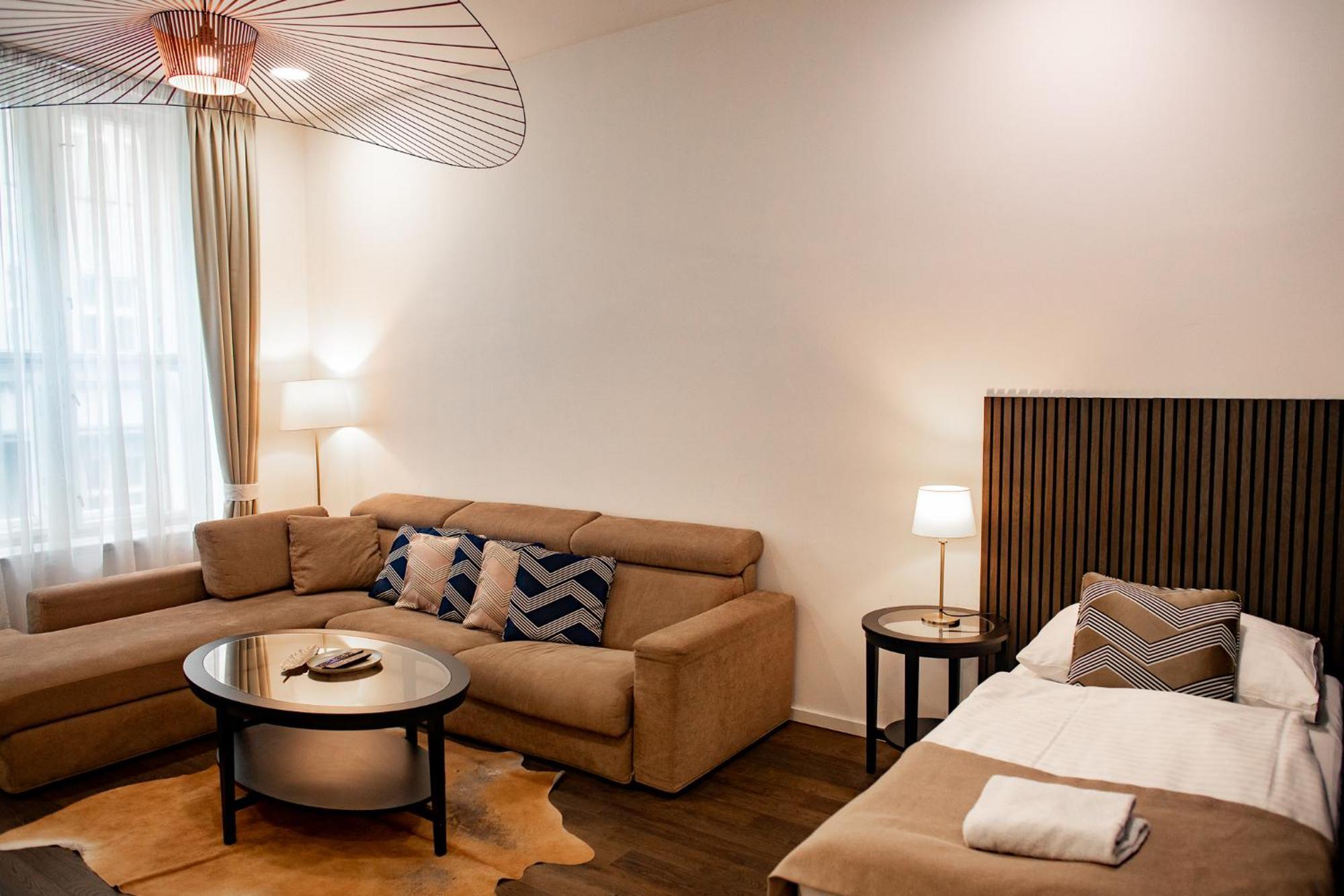 Luxury Modern Designed Oldtown Apartment ปราก ภายนอก รูปภาพ