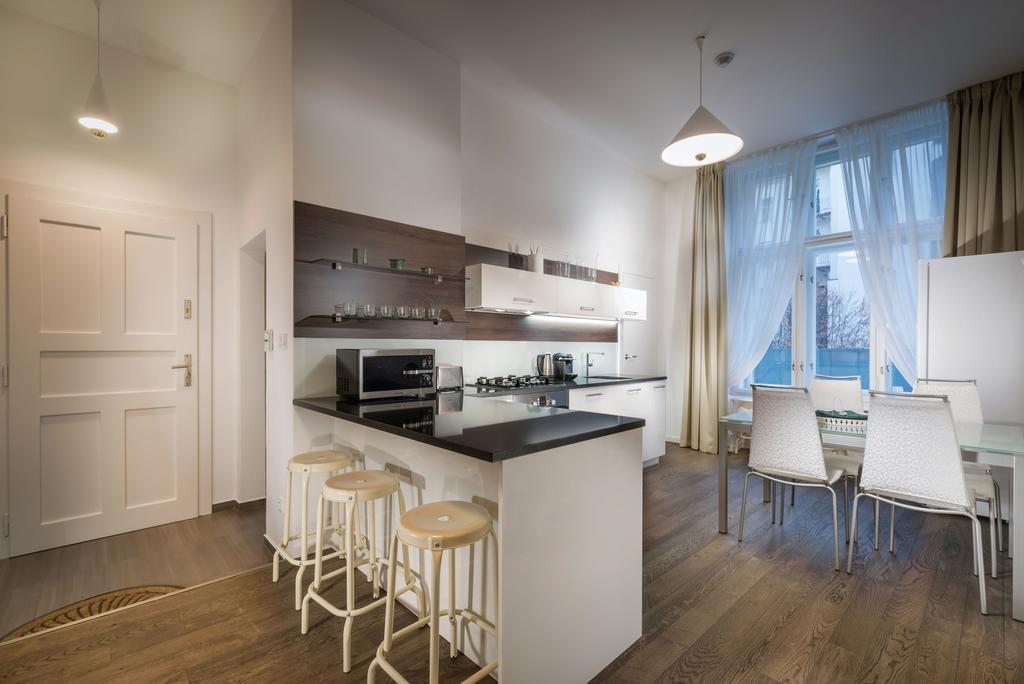 Luxury Modern Designed Oldtown Apartment ปราก ภายนอก รูปภาพ