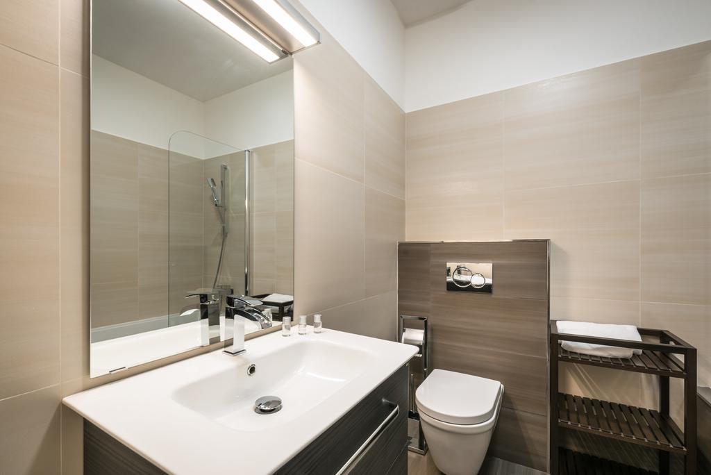 Luxury Modern Designed Oldtown Apartment ปราก ภายนอก รูปภาพ